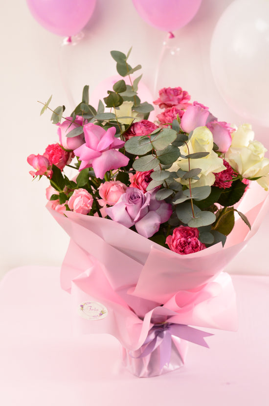 pink rose bouquet