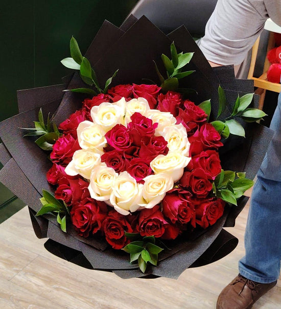 Red & white rose bouquet