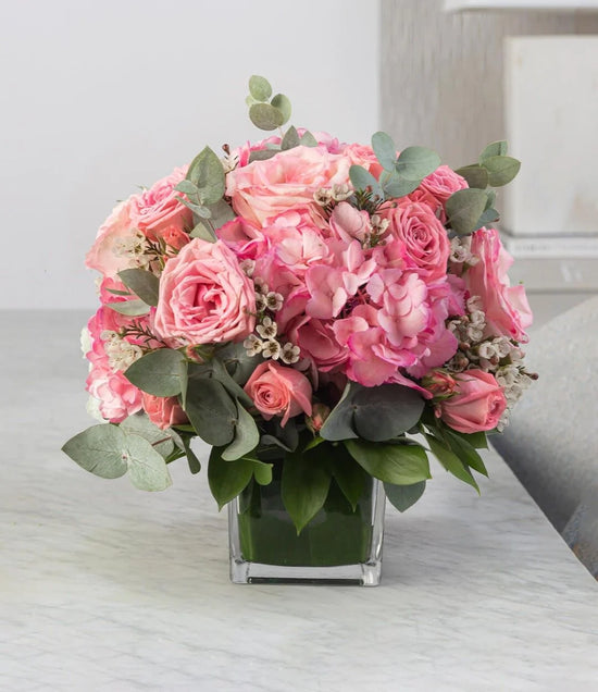Pink flowers Vase