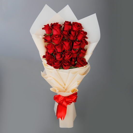 red rose hand Bouquet