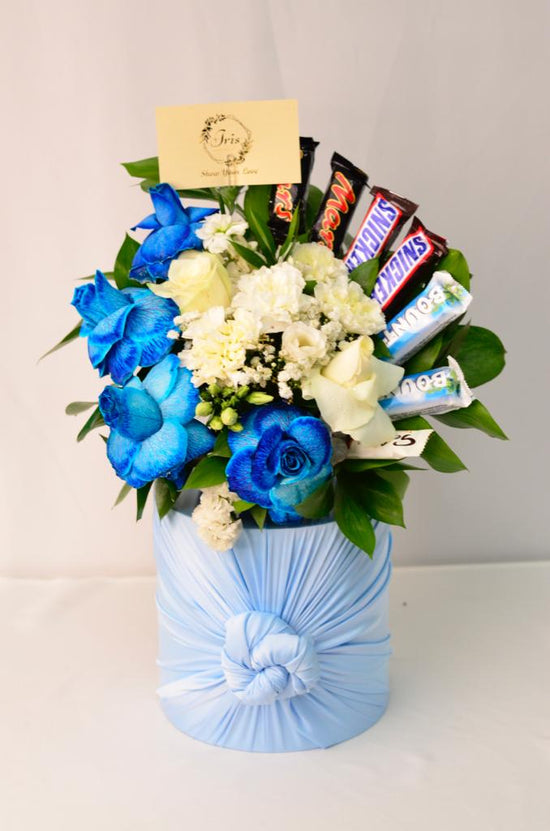 Blue and white fabric flowers box