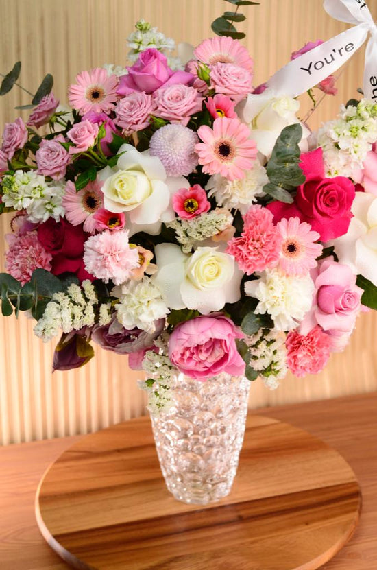 Luxury pink flower Vase